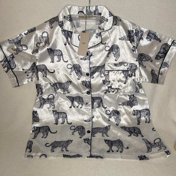 NIGHT Brand Lounge able Satin Pajama Shirt Set With Leopards - Size 10 NWT - Picture 3 of 5